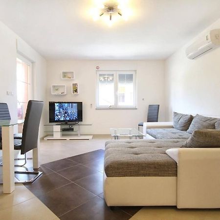 Apartment Borka Medulin Eksteriør billede