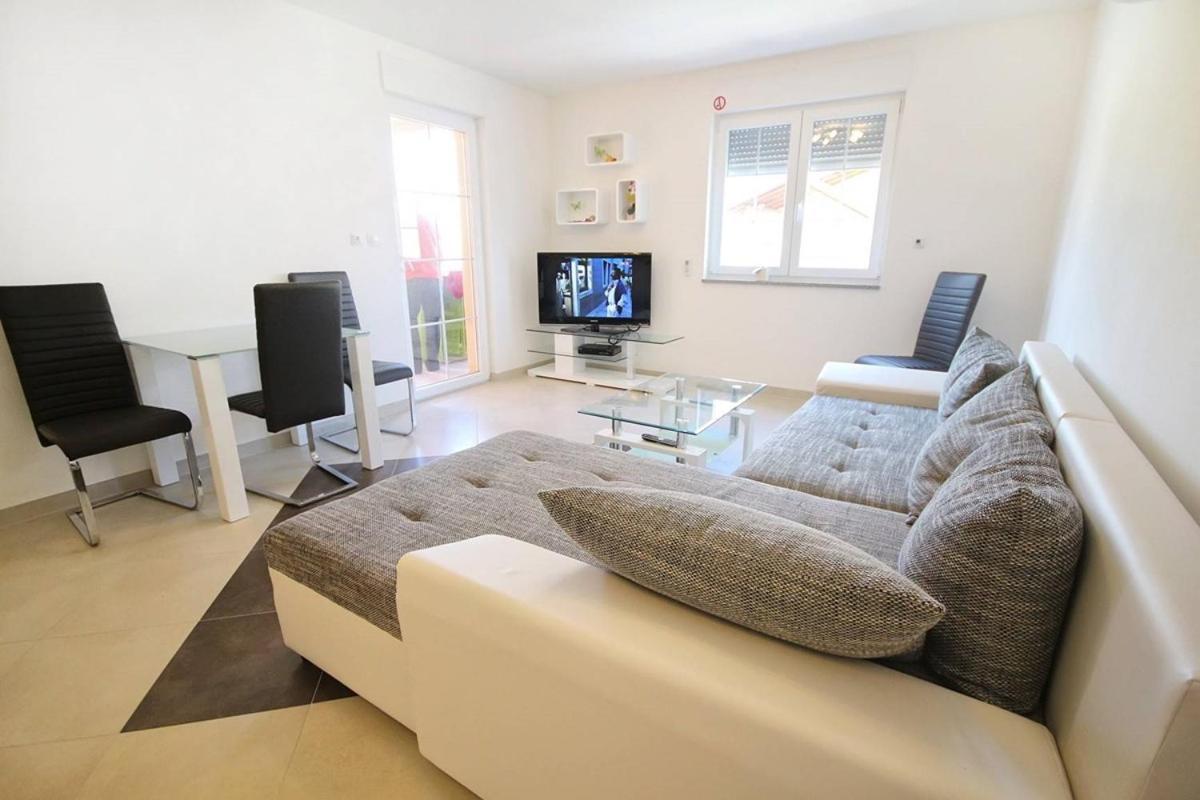 Apartment Borka Medulin Eksteriør billede